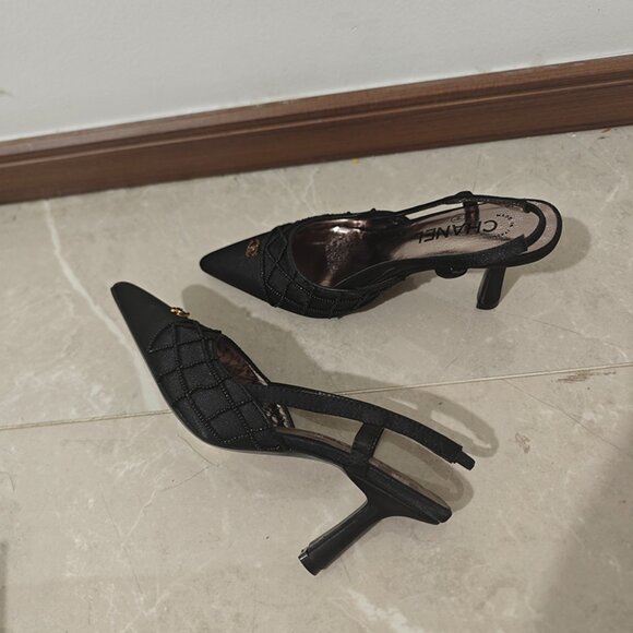 Chanel Logo Pointed Toe Slingbacks - Picture 7 of 7